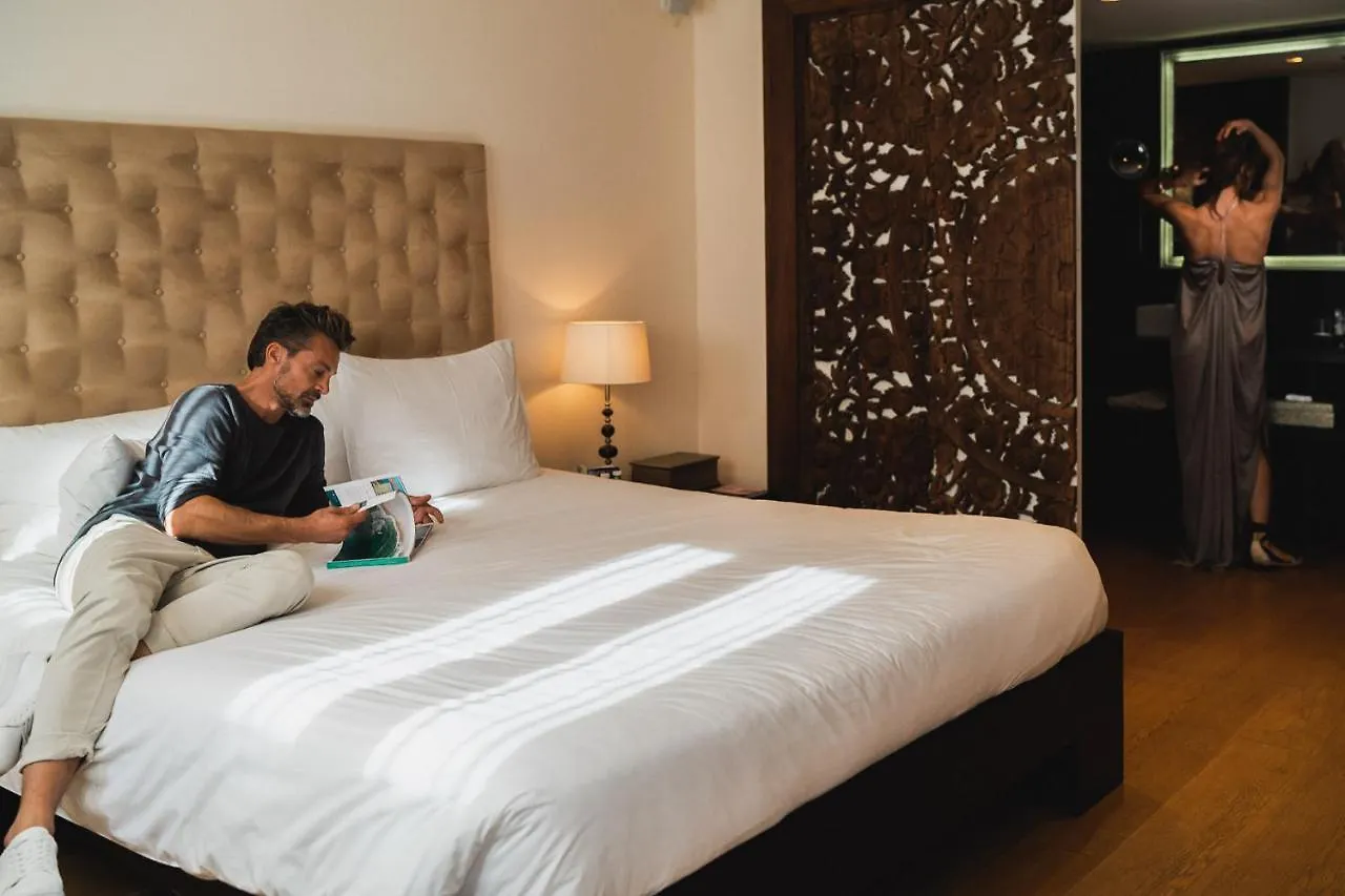 Puro Hotel Oasis Urbano Palma di Maiorca 4*,  Spagna